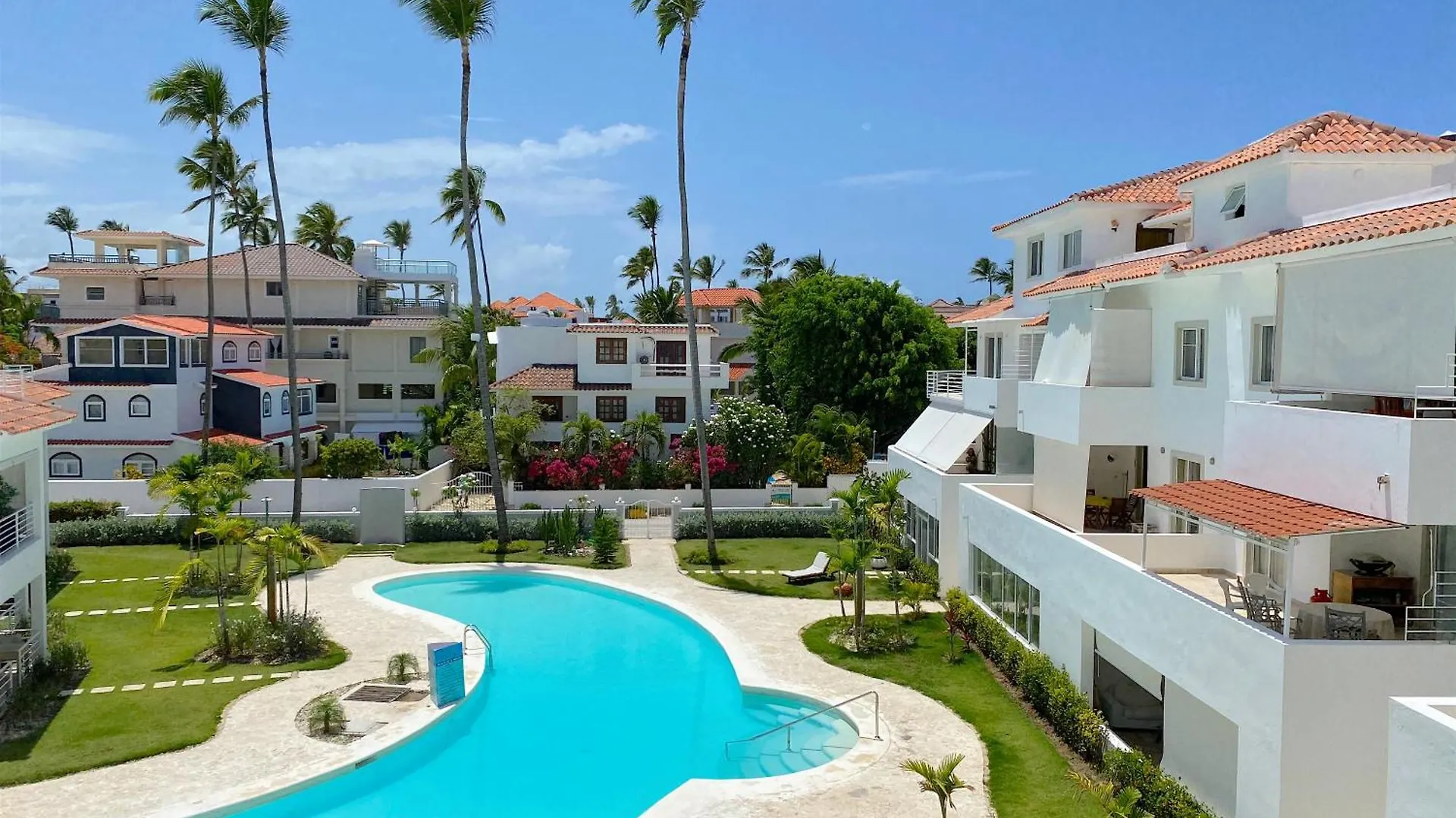 Los Corales Villas And Suites - Beach Club, Spa, Restaurants Punta Cana 5*,  República Dominicana